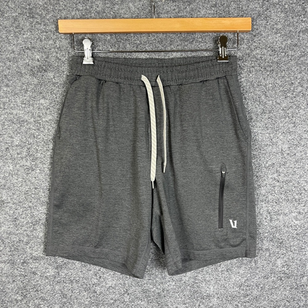 Vuori Short Mens Small Charcoal Gray Excellent Athletic Workout Activewear